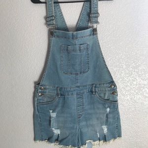 Venus overall shorts